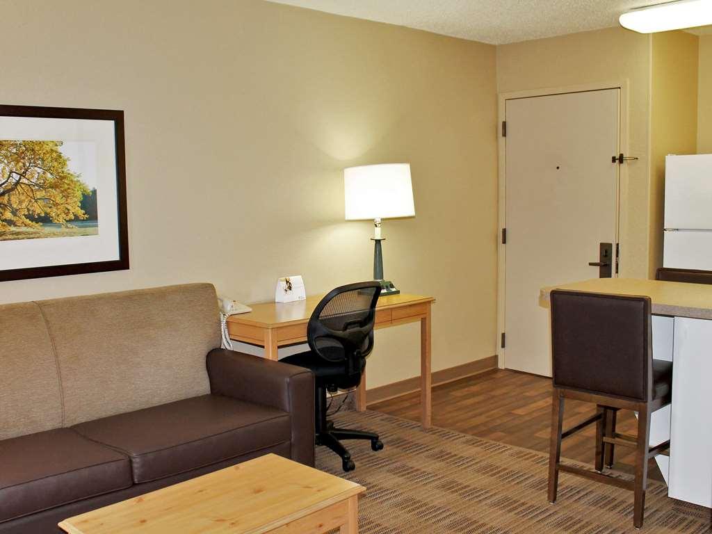 Extended Stay America Suites - Auburn Hills - University Drive חדר תמונה