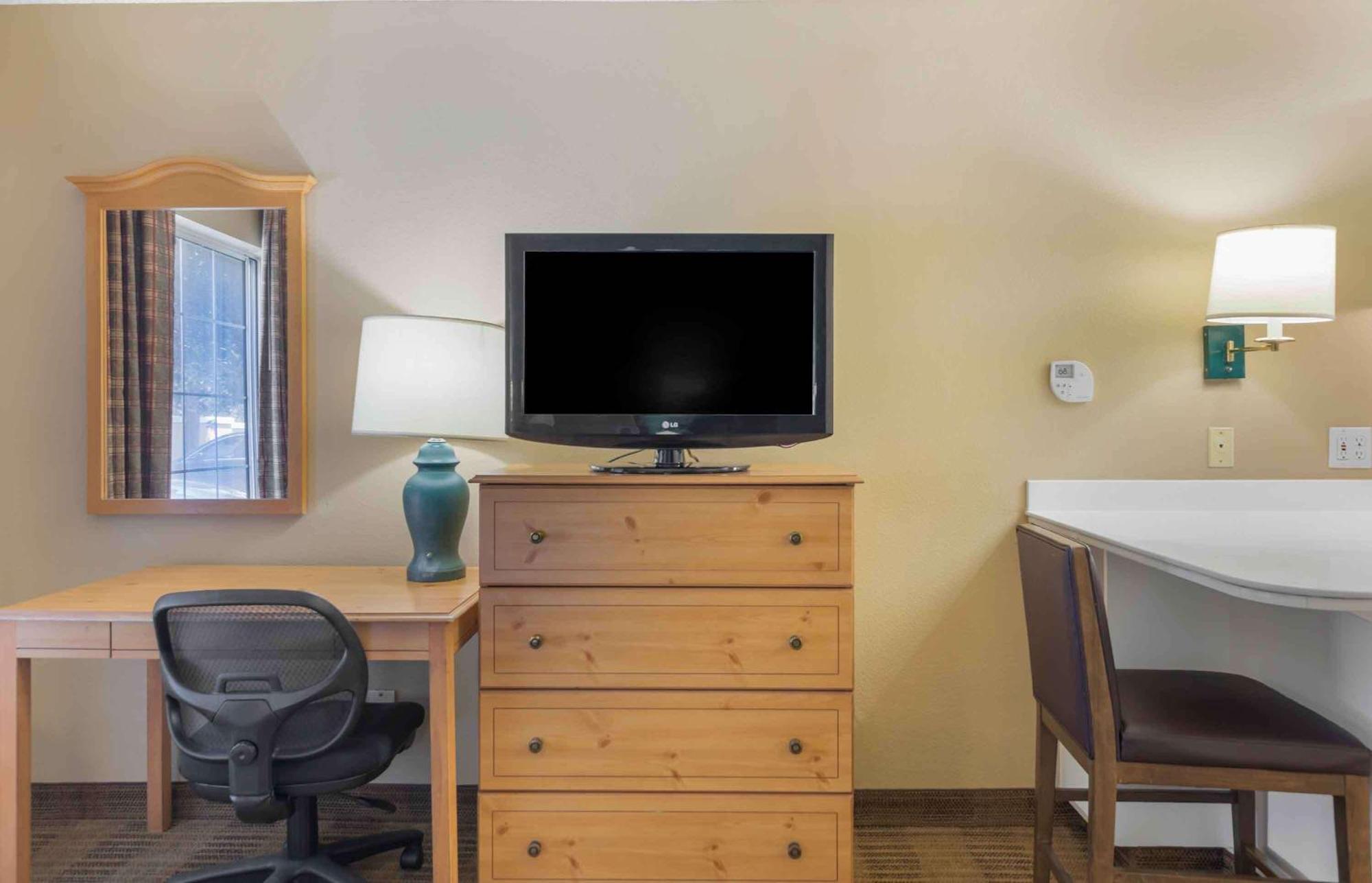 Extended Stay America Suites - Auburn Hills - University Drive מראה חיצוני תמונה