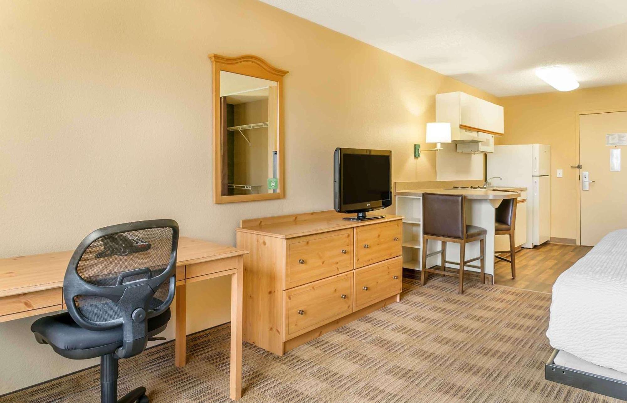 Extended Stay America Suites - Auburn Hills - University Drive מראה חיצוני תמונה