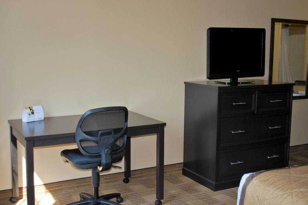 Auburn Hills Extended Stay Inn מראה חיצוני תמונה