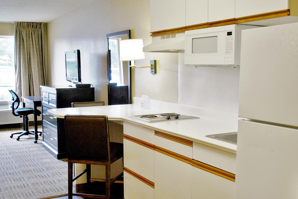 Auburn Hills Extended Stay Inn מראה חיצוני תמונה
